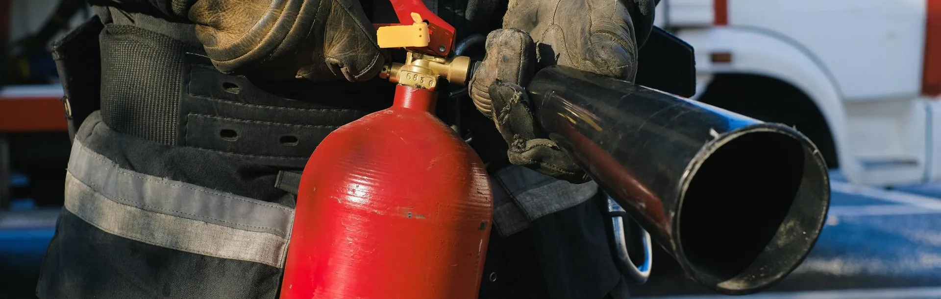 Fire Extinguisher Training Ontario | OFC & OHSA Compliant